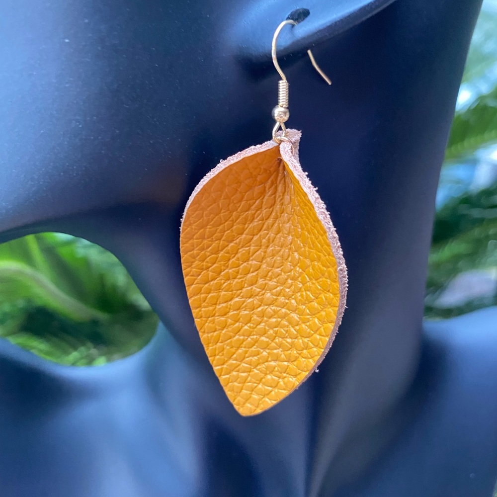 💛Mustard Yellow💛Genuine Leather Lightweight Teardrop Earrings